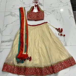 Indian dress ( Lehenga )